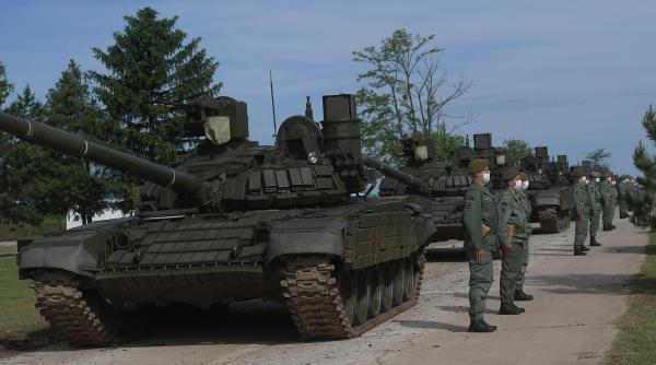 Rusia continuă să înarmeze Armata Serbiei (Video) Moscova a făcut cadou 30 de tancuri T-72B1MS 