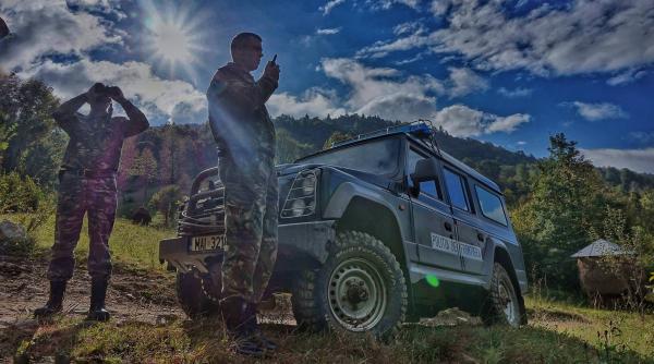 Captură record de arme în România (VIDEO). Poliția de Frontieră a capturat 2.850 de pistoale dintr-un camion condus de un ucrainean