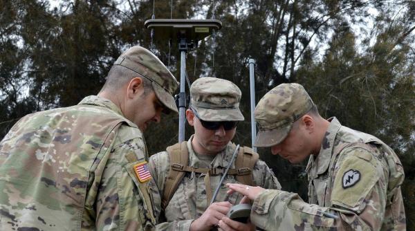 Forțele Terestre americane își triplează personalul din domeniul războiului electronic