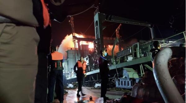 O navă iraniană de suport logistic s-a scufundat în Golful Oman