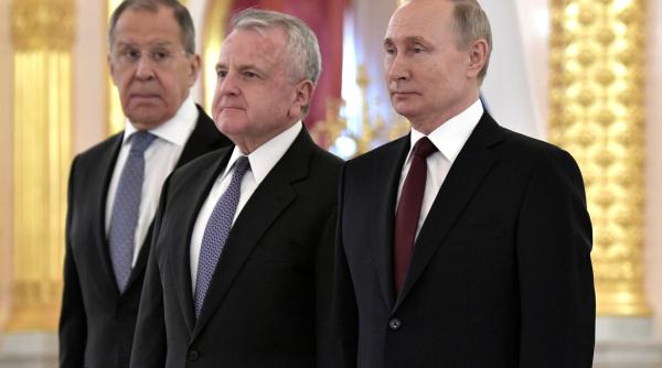 Departamentul de Stat al SUA anunţă că ambasadorul american se va întoarce la Moscova