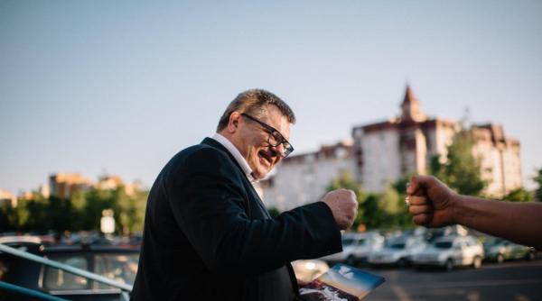 Lukașenko, prin mâna Justiției, vrea să scape de cel mai puternic rival fostul bancher Viktor Babarîko