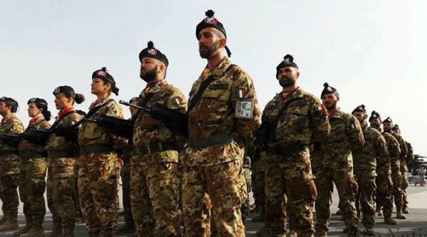 Forțele armate italiene au fost date afară din baza aeriană "Al Minhad". Motivul: Roma a oprit exportul de arme către EUA