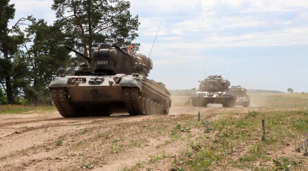 Complexele antiaeriene Gepard ale Armatei României au participat la un exercițiu de rezolvare a unei situații tactice