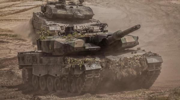 Industria poloneză de apărare continuă modernizarea tancurilor Leopard 2A4 (Foto)