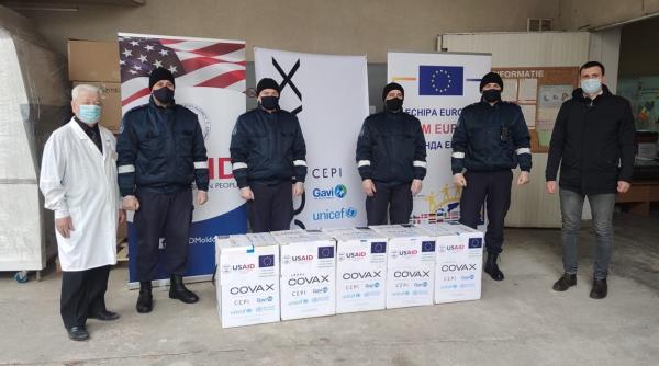 SUA donează R. Moldova 500.000 de vaccinuri. Ambasadorul american la Chișinău: Un moment unic în istorie