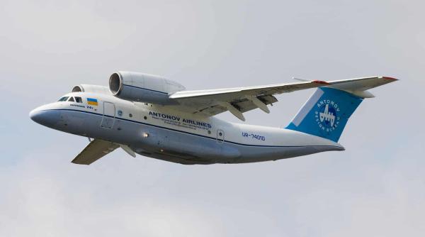 Canada ar putea asambla aeronave ucrainene de transport AN-74 moderne
