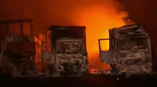 Guvernul din Africa de Sud vrea să desfăşoare încă 25.000 de militari după violenţele din ultimele zile