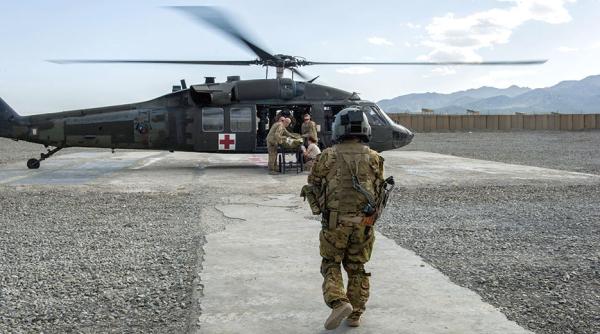 SUA extind programul pentru refugiații afgani. Cursă contracronometru pentru evacuarea afganilor care au lucrat pentru US Army