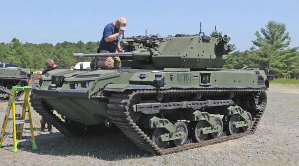 Armata SUA a testat puterea de foc a mini-tancului fără pilot Ripsaw M5 (Foto)