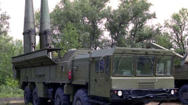 Armata rusă continuă să primească sisteme de rachete Iskander-M deși anunțase că a încheiat această etapă de înzestrare