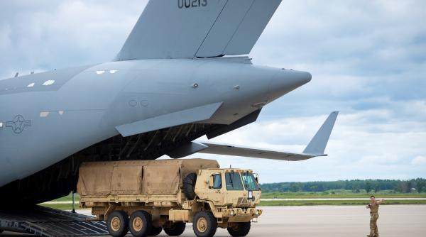 Pe fondul derapajului din Polonia, SUA ar putea muta în România o parte din trupele americane