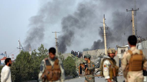 Pe fondul ofensivei talibanilor, Spania repatriază personalul ambasadei la Kabul