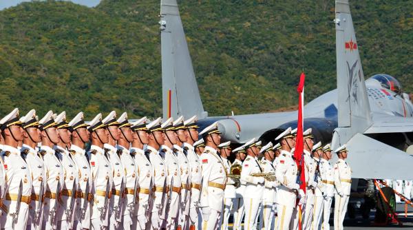 După ce a fost prima care a recunoscut victoria talibanilor, China acuză SUA de o „teribilă harababură” lăsată în Afganistan