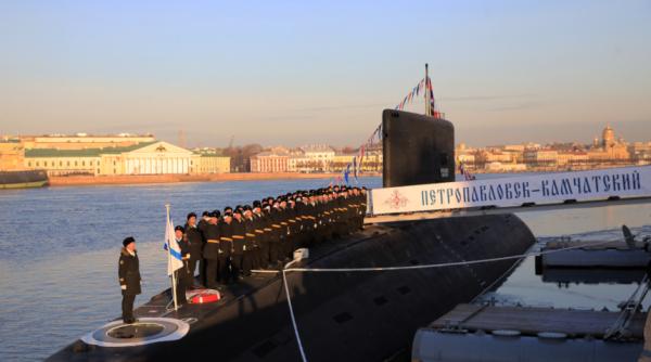 Rusia transferă două submarine și trei platforme purtătoare de rachete Kalibr din Marea Baltică în Oceanul Pacific