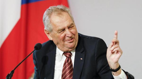 Preşedintele Cehiei, cunoscut pentru afinitățile sale pro-ruse, a criticat SUA şi NATO pentru retragerea militară din Afganistan