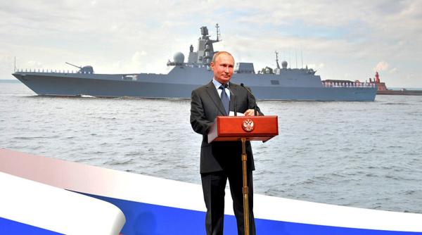 La solicitarea lui Putin, în Rusia a început construirea simultană a patru submarine și două nave de luptă