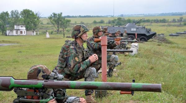 Maia Sandu: Obiectivul este dotarea Armatei cu tehnică militară și cu armament performant