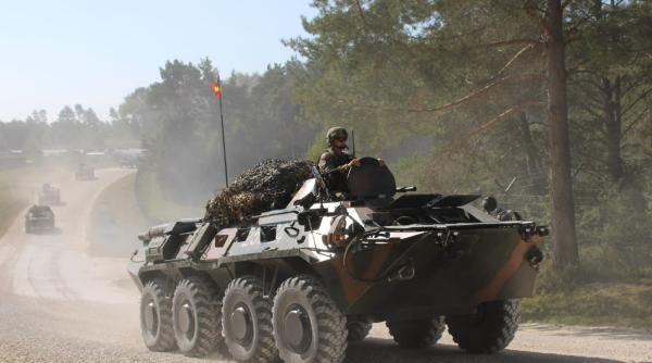 Militarii români participă la exerciţiul militar Saber Junction21 (Foto)