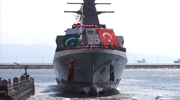 Pakistanul vrea să reducă decalajul naval față de India prin achiziții militare din China și Turcia