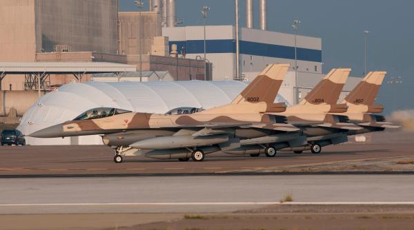 Algeria acuză serviciile din Maroc că poartă un război împotriva ei și a interzis avioanelor marocane să îi survoleze spațiul aerian