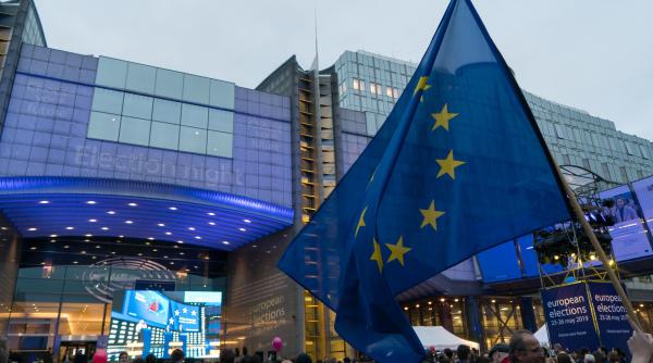 UE denunță acțiuni de spionaj cibernetic din partea Rusiei și amenință Moscova cu sancțiuni