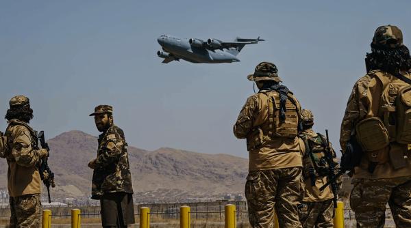 Generalii armatei SUA recunosc: Comiterea unor erori de evaluare au condus la un eşec strategic în Afganistan