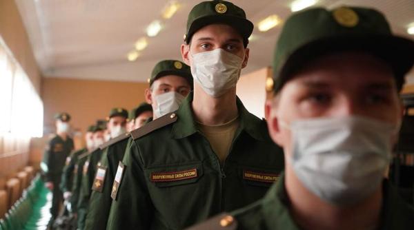 Încă fidelă serviciului militar obligatoriu, armata rusă a început campania de încorporări de toamnă