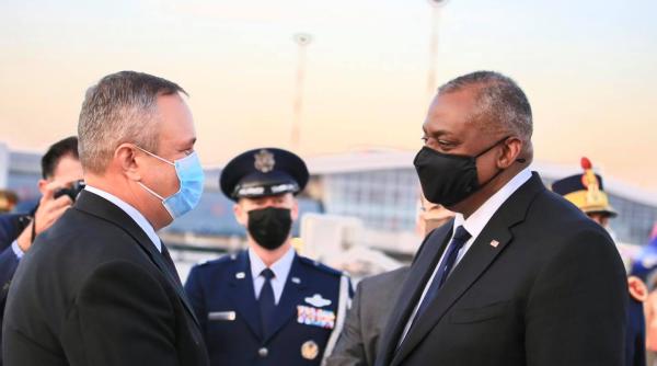Nicolae Ciucă, întâlnire oficială cu secretarul american al Apărării: Pilonul de bază pentru securitatea şi apărarea României rămâne Parteneriatul Strategic cu SUA 