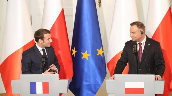 Dezamăgiți de Germania, politicienii polonezi își îndreaptă cu optimism privirile spre Franța