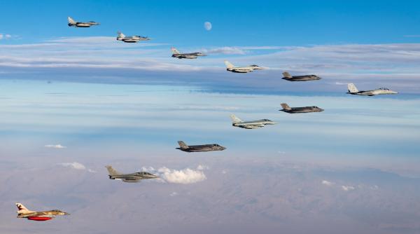 Israelul organizează cel mai mare exerciţiu aerian militar, alături de Emiratele Arabe Unite