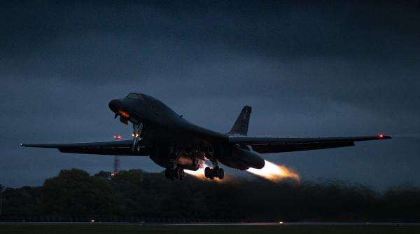 Bombardierele americane B1-B, parte a Bomber Task Force Europe, au survolat Marea Baltică