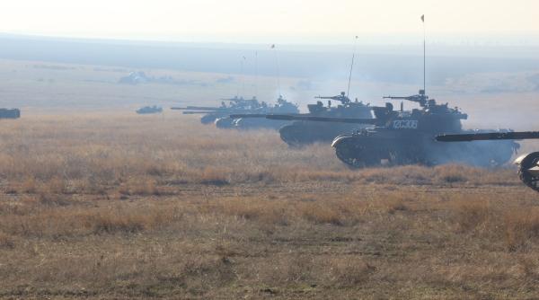Militarii Batalionului 912 Tancuri ,,Scythia Minor” au participat la un exercițiu tactic cu trageri de luptă în poligonul Babadag