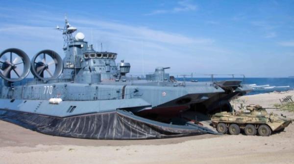 Rusia neagă militarizarea excesivă a Crimeei și spune că manevrele militare sunt în „interesul stabilității regiunii”