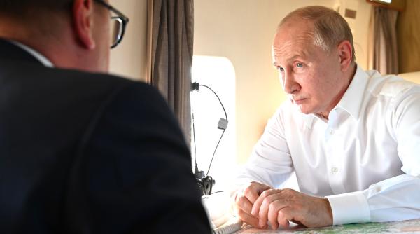 Vladimir Putin și directorul CIA au discutat despre „conflictele regionale” și relația complicată dintre Rusia și SUA