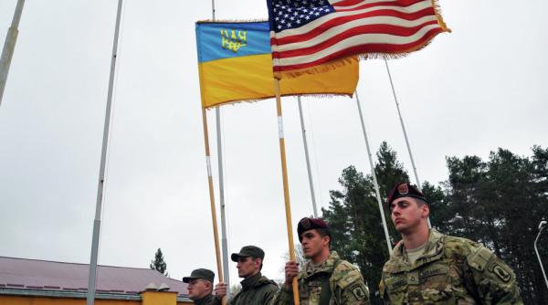 Doi oficiali americani cer administraţiei Biden să trimită trupe în Ucraina, pentru a descuraja o eventuală invazie militară a Rusiei