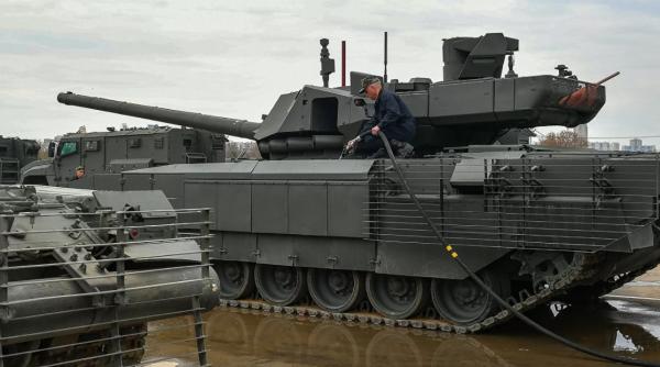 T-14 Armata, un tanc construit din promisiuni, dar care tot întârzie să ajungă la militarii ruşi