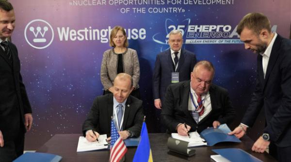 Securitate energetică | Ucraina a semnat un contract cu SUA pentru construirea a două reactoare nucleare