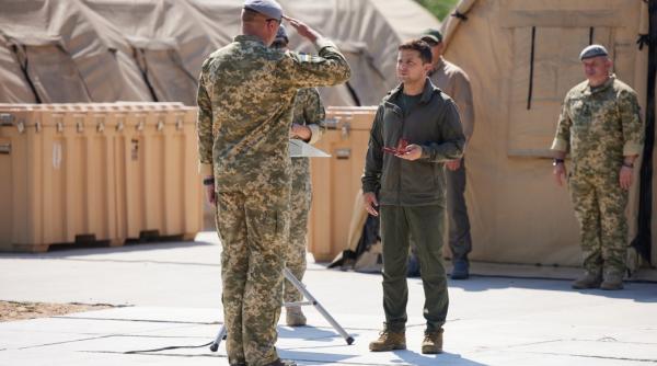 Zelenski spune că Rusia pregătește o lovitură de stat în Ucraina, dar nu va fugi ca Ianukovici. Serviciile ucrainene ar fi interceptat planul