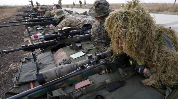 Lunetiștii din vestul Federației Ruse desfășoară exerciții în regiunile de la granița cu Ucraina