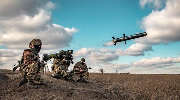 Ucraina ar fi vrut să fie înarmată de SUA precum Afganistanul și spune că ea ar lupta și nu ar „abandona” tehnica militară