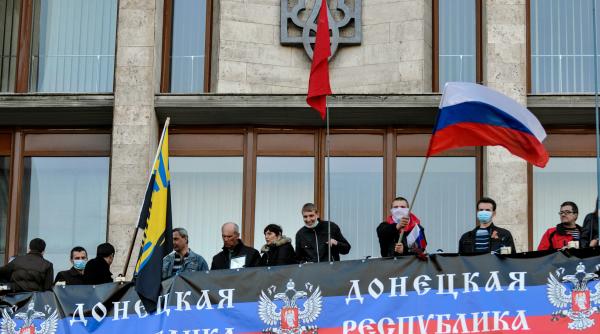 Zelenski: Rusia ar putea folosi ca pretext pentru invadarea Ucrainei protejarea cetățenilor ruși din teritoriile ocupate temporar