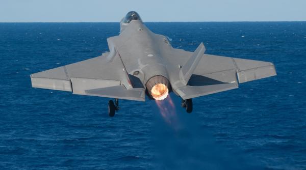 Submarinele Chinei au demarat „operațiunea F-35”. SUA încearcă recuperarea rapidă a avionului, sub privirile chinezilor