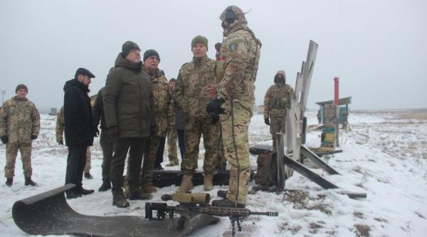 Ministrul ucrainean al Apărării: Nu au fost observate evenimente sau acțiuni de natură militară în apropierea graniței