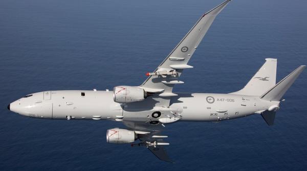 O navă a Chinei a îndreptat un laser spre un avion de patrulare maritimă P-8 al Australiei. Beijingul, acuzat „act de intimidare”