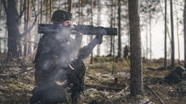 Sprijin militar pentru Ucraina | Norvegia urmează exemplul Suediei şi trimite 2.000 de lansatoare portabile antitanc M72