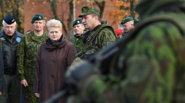 Fost președinte lituanian acuză NATO de ipocrizie și lașitate: Ucraina luptă nu numai pentru supraviețuirea poporului său, ci și pentru pacea din Europa