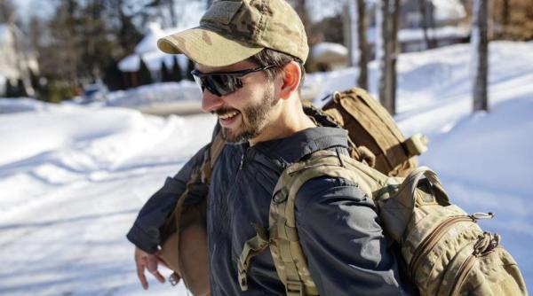 Unul dintre cei mai buni lunetiști canadieni a sosit în Ucraina pentru a-i vâna pe ocupanții ruși
