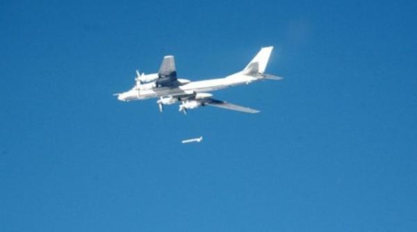Rușii utilizează tot mai multe rachete de croazieră H-101 lansate de la distanță de bombardierele strategice