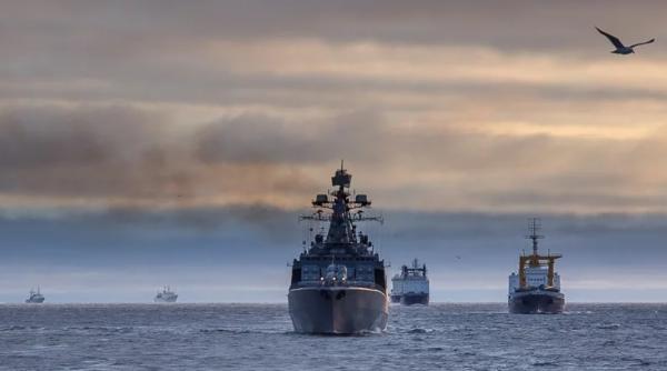 Alertă de mine navale chiar în largul Mării Negre. Rusia și Ucraina se acuză reciproc de minarea căilor maritime internaționale